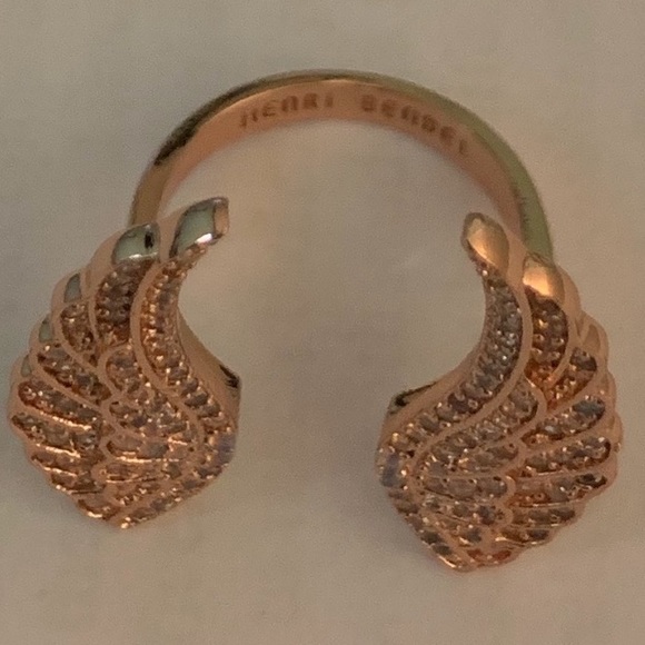 Henri bendel Rose gold sparkly wings open adjustable Ring size 6-7 - Picture 3 of 8